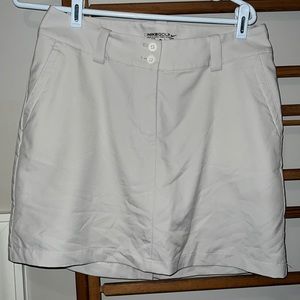 Mint shape - shows no sign of wear- Nike golf skort